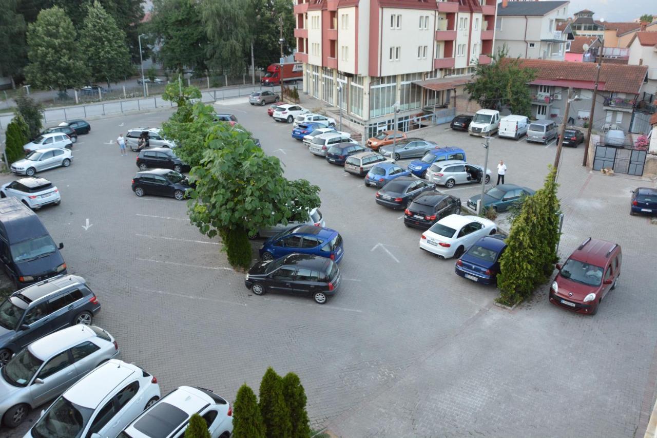 Arabella Hotel Kicevo Екстер'єр фото