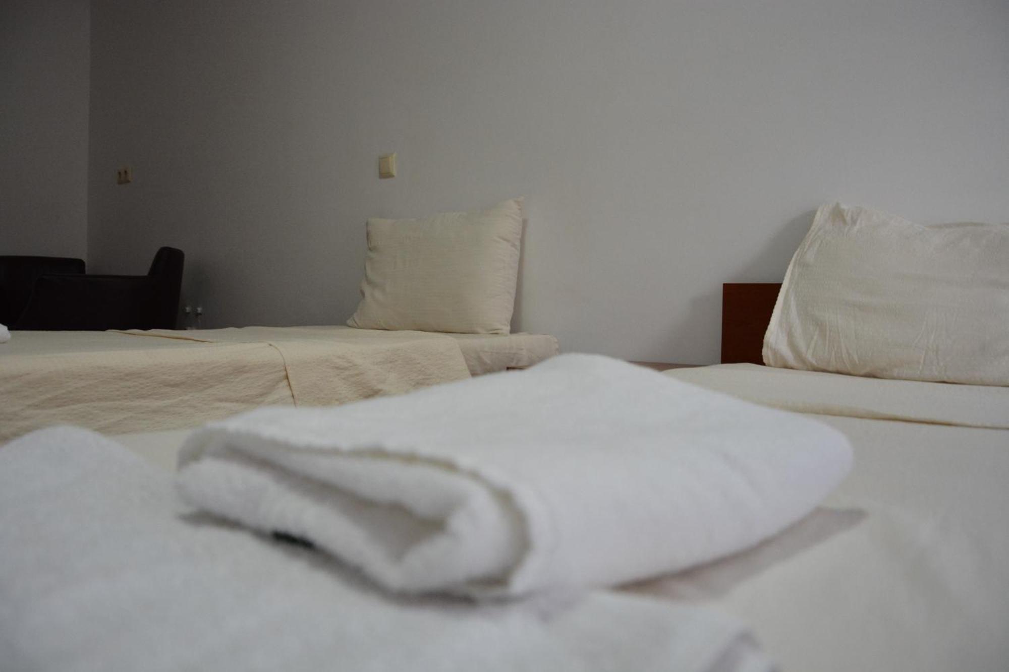 Arabella Hotel Kicevo Екстер'єр фото