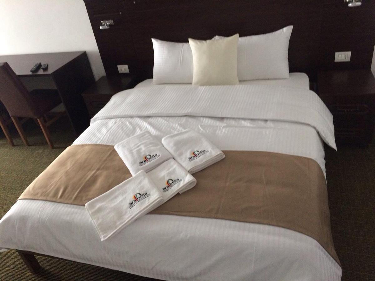 Arabella Hotel Kicevo Екстер'єр фото